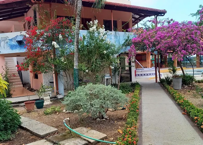 Brisas Del Pacifico Hotel 2*